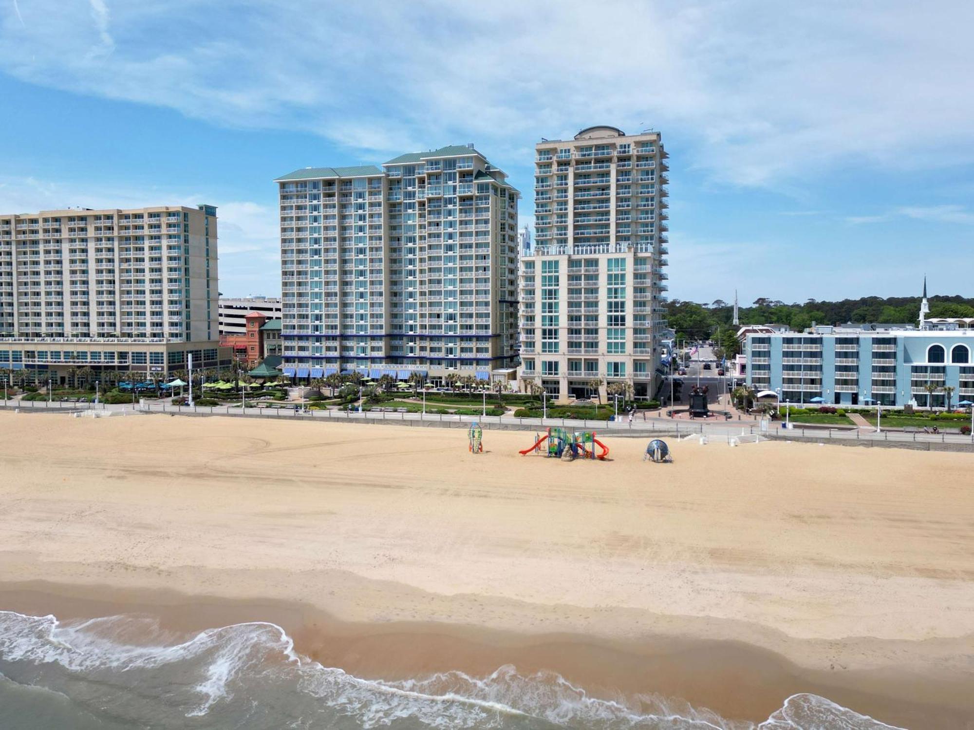 Hilton Vacation Club Oceanaire Virginia Beach Exterior photo